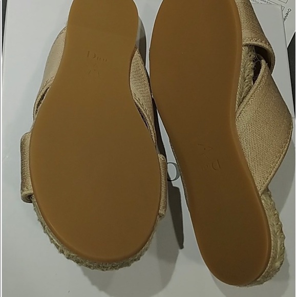 CHRISTIAN DIOR beige nude espadrille slides 35.5 - Picture 2 of 2